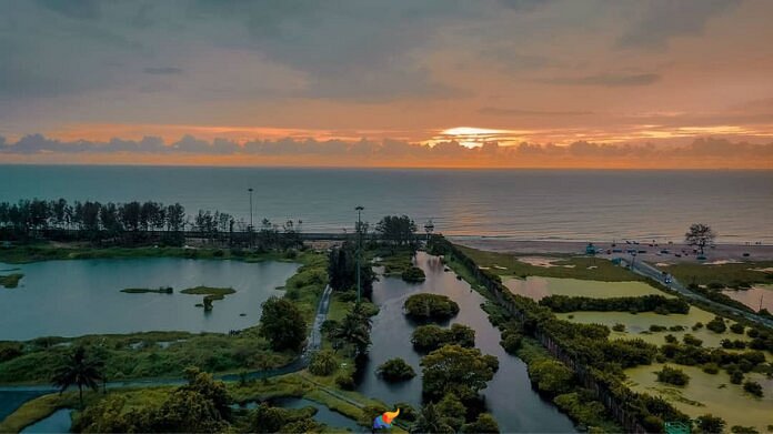 View of Puthuvype Beach Kochi 